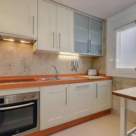 Apartment Stylish In Aloha Royal