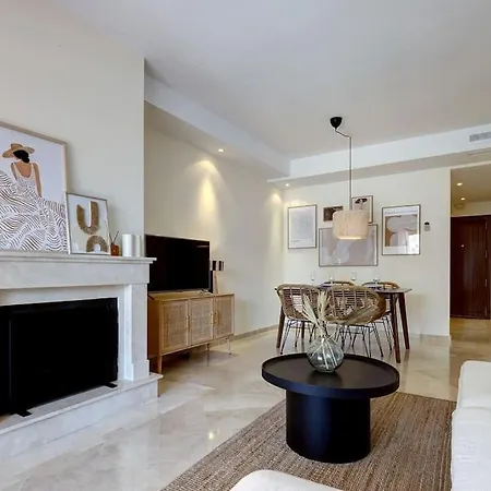 Apartment Stylish In Aloha Royal Marbella