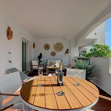 Apartment Stylish In Aloha Royal Marbella